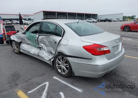 2013 Hyundai Genesis 3.8 z USA, uszkodzony, nr VIN KMHGC4DD9DU212934